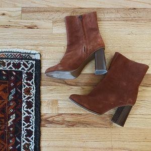 High heel Mango soft leather boots.